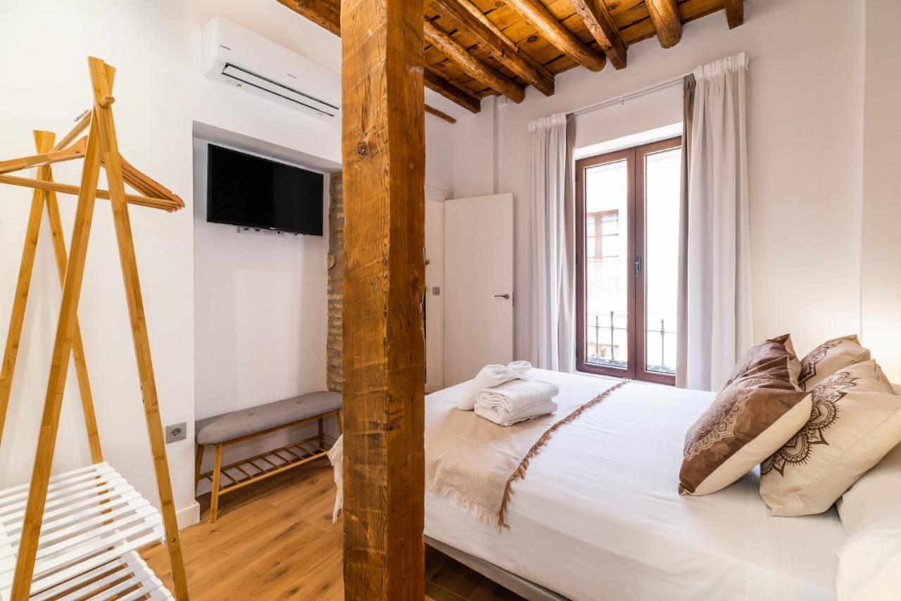 Wekey Homes Granada, Mesones Central Suites Luaran gambar